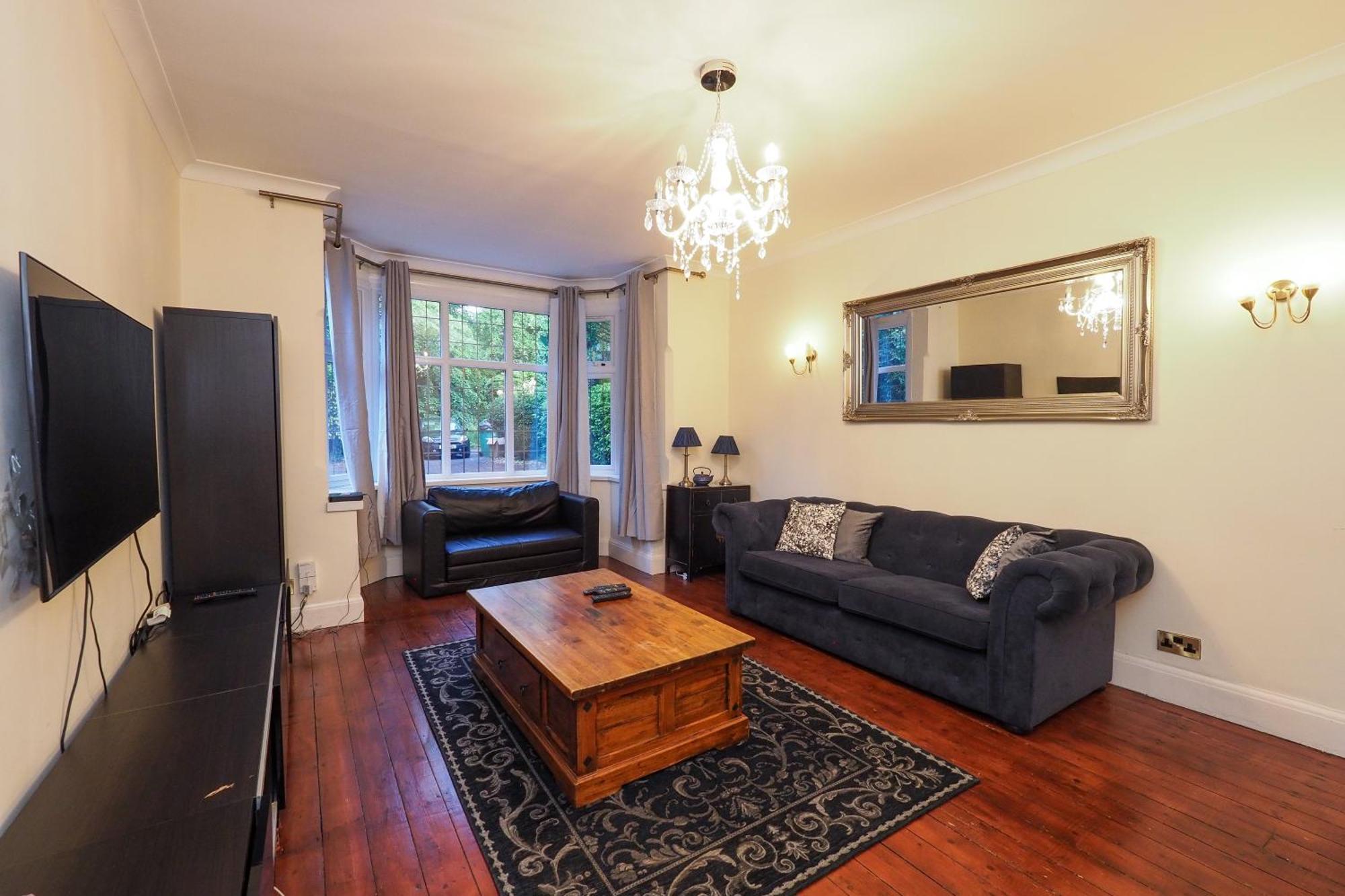 Westmorland - 4 Bedroom House - Free Parking For Up To 7 Cars - Walking Distance To Qmc And University - Ideal For Contractors And Large Groups 诺丁汉 外观 照片