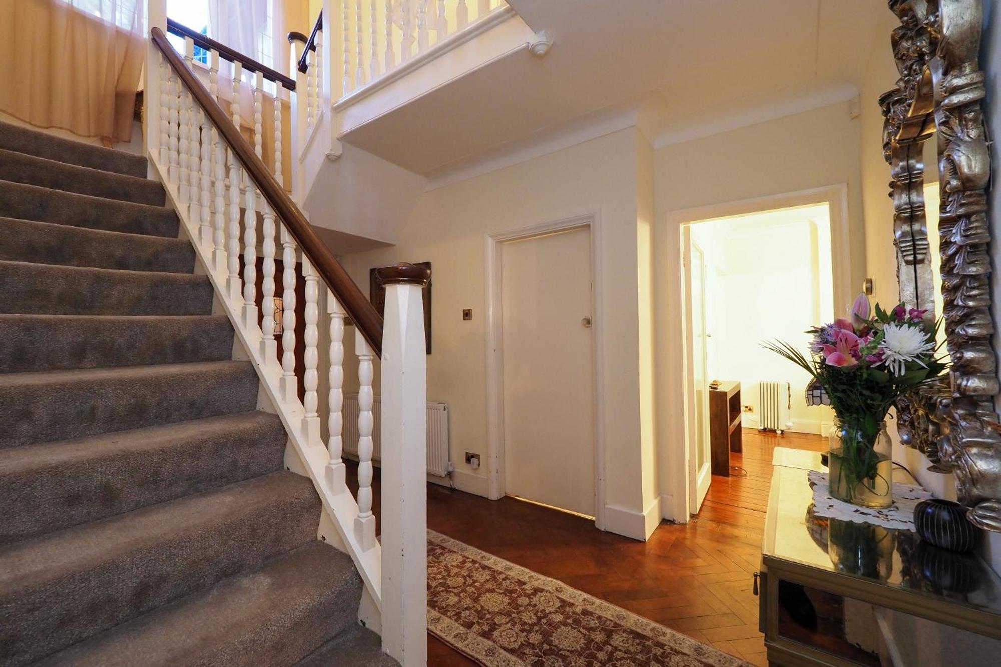 Westmorland - 4 Bedroom House - Free Parking For Up To 7 Cars - Walking Distance To Qmc And University - Ideal For Contractors And Large Groups 诺丁汉 外观 照片
