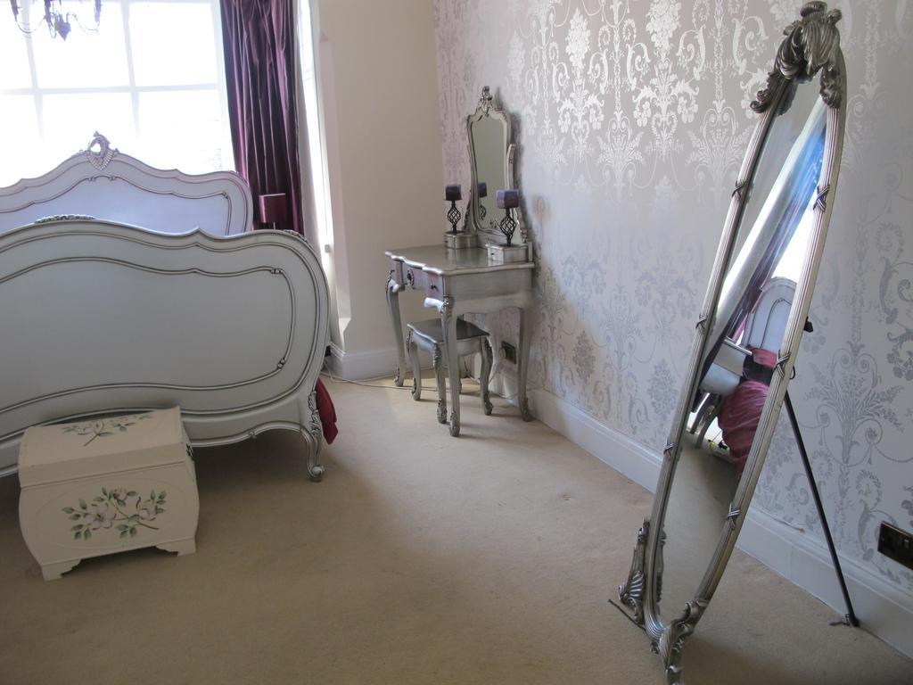 Westmorland - 4 Bedroom House - Free Parking For Up To 7 Cars - Walking Distance To Qmc And University - Ideal For Contractors And Large Groups 诺丁汉 外观 照片