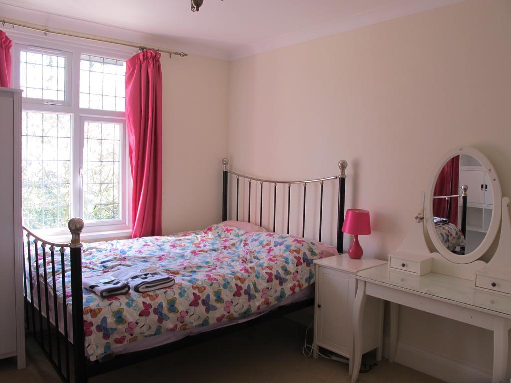 Westmorland - 4 Bedroom House - Free Parking For Up To 7 Cars - Walking Distance To Qmc And University - Ideal For Contractors And Large Groups 诺丁汉 外观 照片