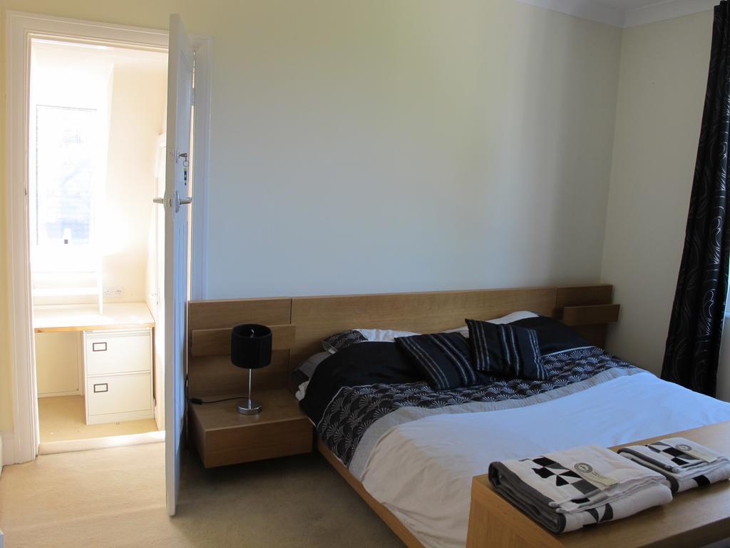 Westmorland - 4 Bedroom House - Free Parking For Up To 7 Cars - Walking Distance To Qmc And University - Ideal For Contractors And Large Groups 诺丁汉 外观 照片