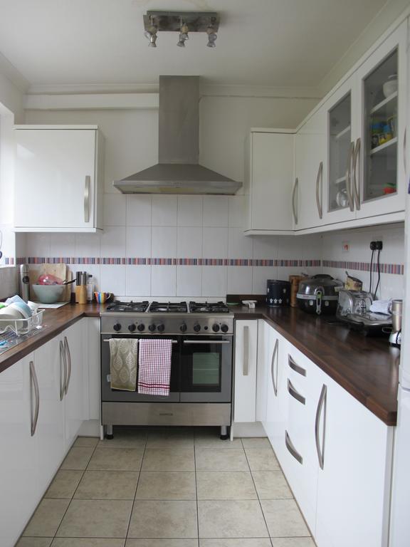 Westmorland - 4 Bedroom House - Free Parking For Up To 7 Cars - Walking Distance To Qmc And University - Ideal For Contractors And Large Groups 诺丁汉 外观 照片